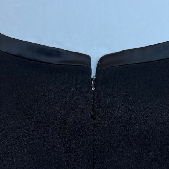 Tahari ASL Sleeveless Round Neck Knee Length Sheath Dress Size 4 Office LBD - Picture 6 of 11